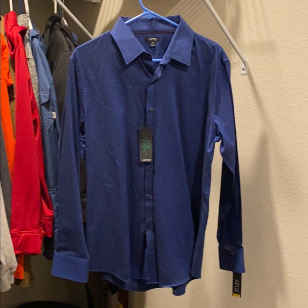 APT 9 button down dress shirt BRAND NEW